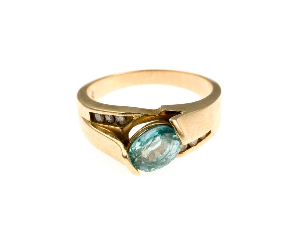 14K Yellow Gold Blue Topaz & 6 Diamond Size 7.5 Ring 6.0g 1980-90s